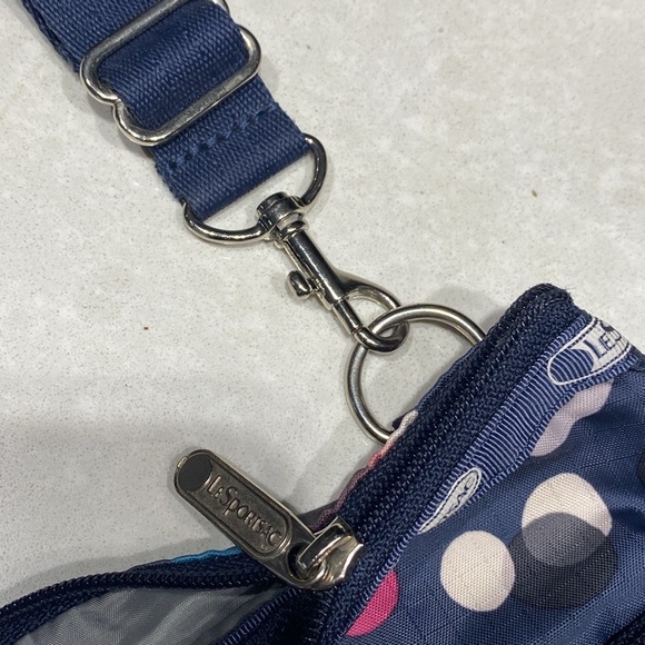 LeSportsac Crossbody Bag 3 Zip Navy Blue Polka Dot ⭐️⭐️⭐️⭐️ - Picture 9 of 15